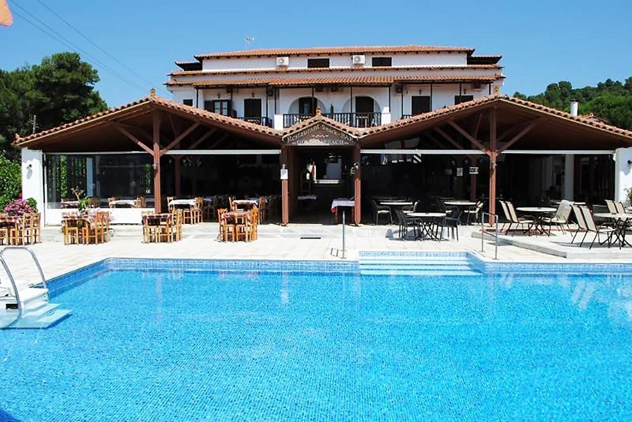 Silver Beach Koukounaries Extérieur photo